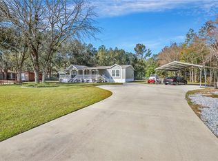 77 Plumrose Ln, Waynesville, GA 31566