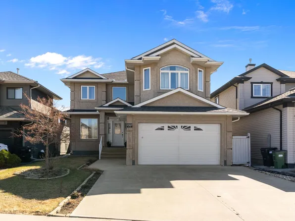 17807 111th St NW, Edmonton, AB T5X 6J3