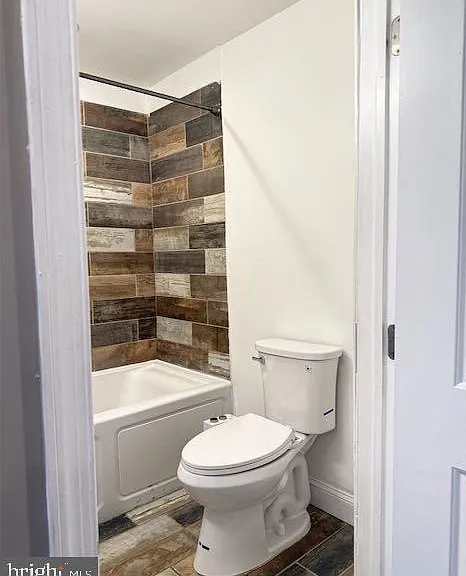 4594 Baker St — Photo 12