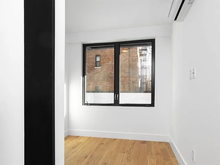202 Avenue A #2 — Photo 16