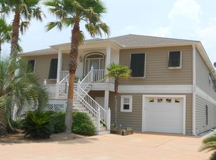 26765 Martinique Dr, Orange Beach, AL 36561