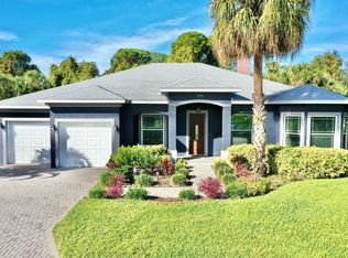 2795 Bethel Ct S, Saint Petersburg, FL 33712