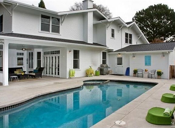 3rd image of 114 Alder Ave