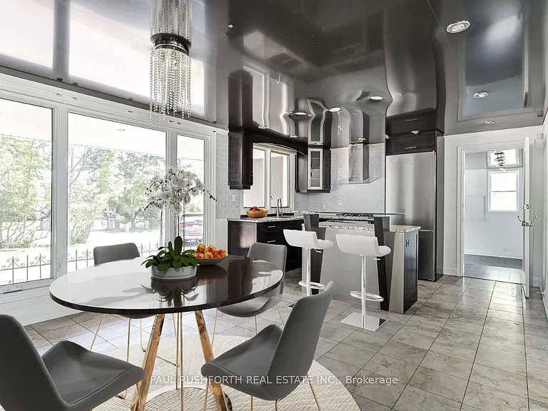 10 Cedar Rd — Photo 11