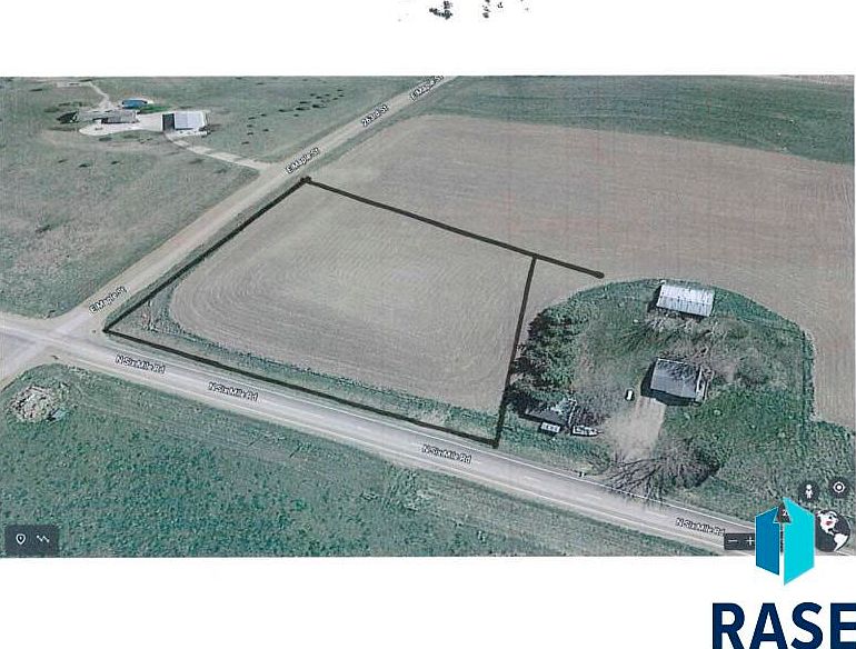 2nd image of N Six Mile Rd