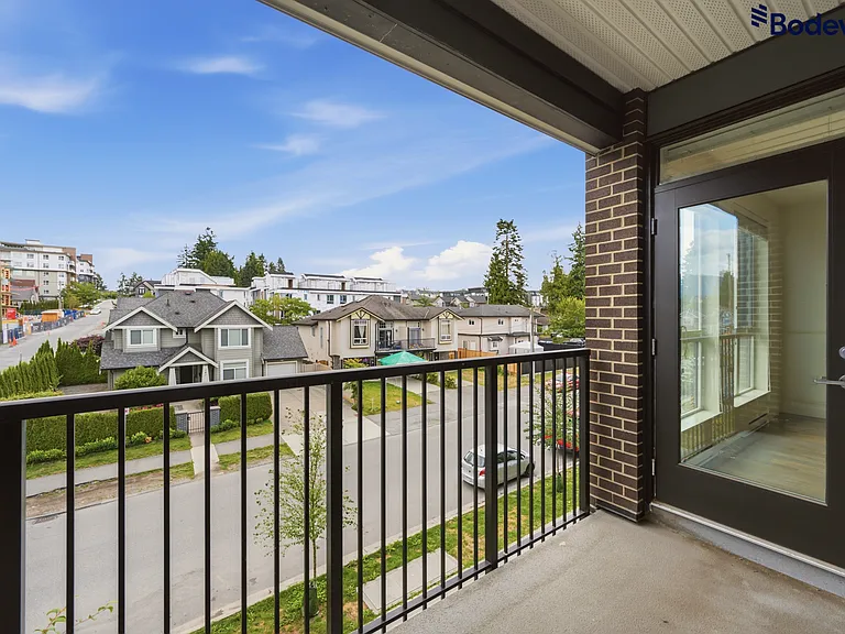 750 Dogwood St #320 — Photo 16