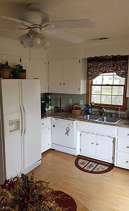 5th image of 19223 Maurer Ln