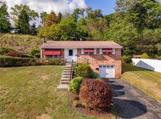410 Winterset Dr, Pittsburgh, PA 15209