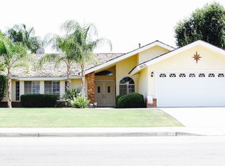 9805 Laurie Ave, Bakersfield, CA 93312