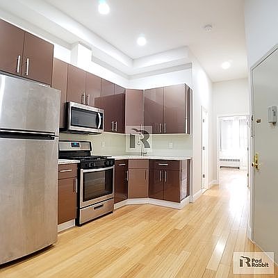 1st image of 16 Park St APT 2R