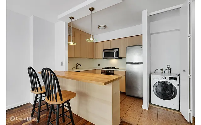 Rented by Douglas Elliman | media 1