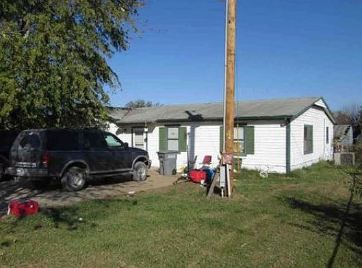 2nd image of 8725 Cartwright Rd