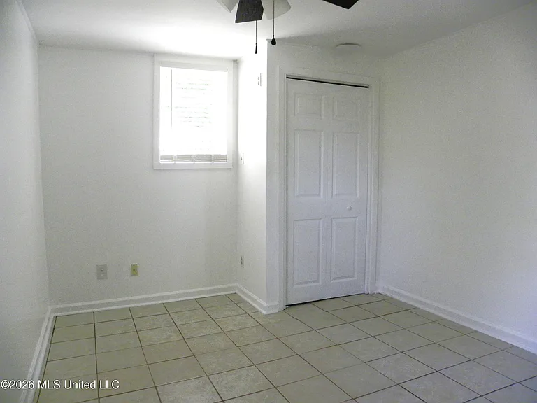 11447 Summer Lane Rd — Photo 17