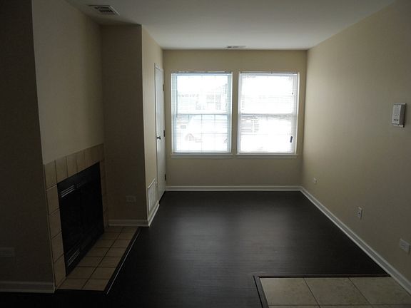 4th image of 1337 E Wyndham Cir APT 101