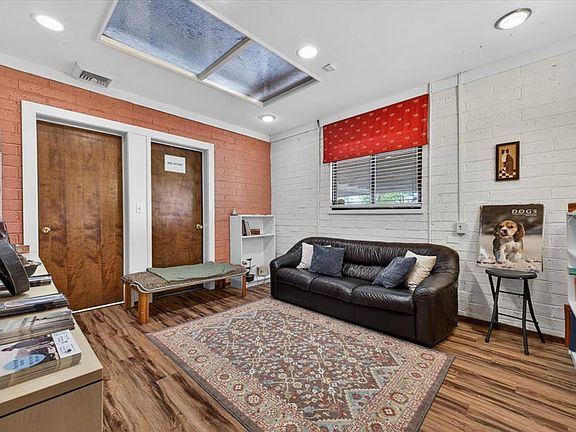 4th image of 5341 Sebastopol Road
