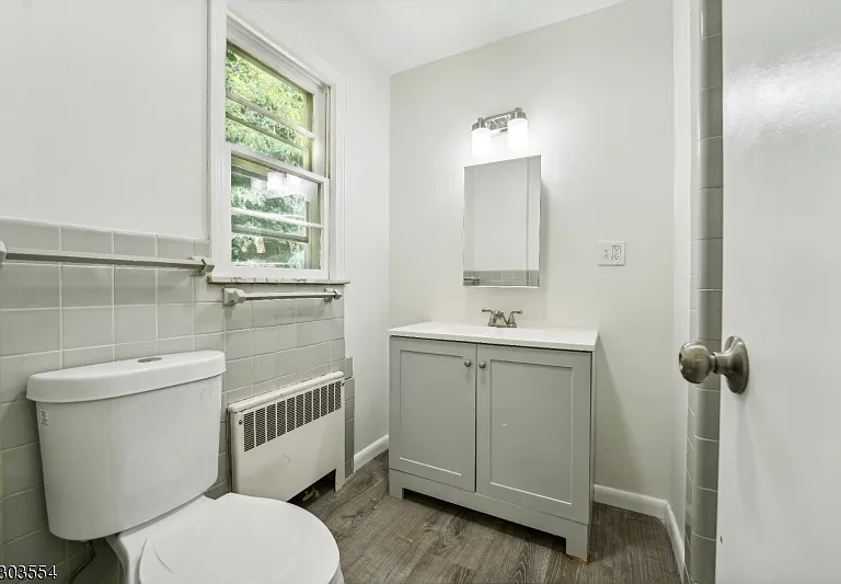 24 Hutton Ave #38 — Photo 11