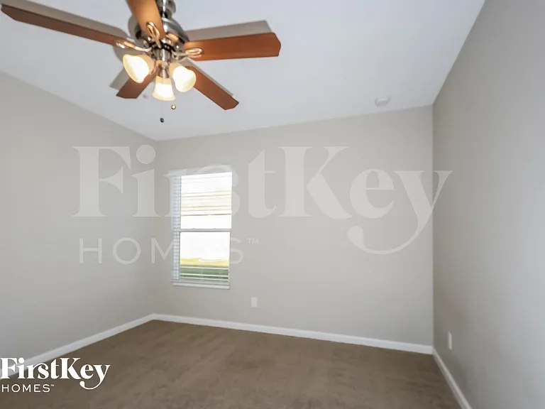 652 SW Jacoby Ave — Photo 12