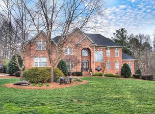 9122 Man Of War Dr, Waxhaw, NC 28173