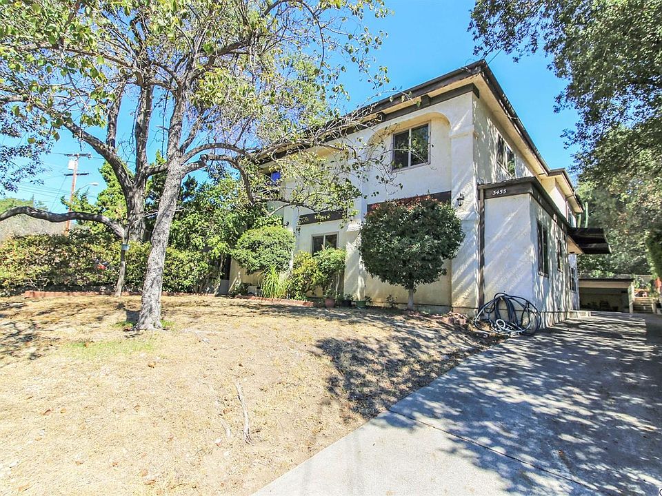 1st image of 3455 Montrose Ave APT C