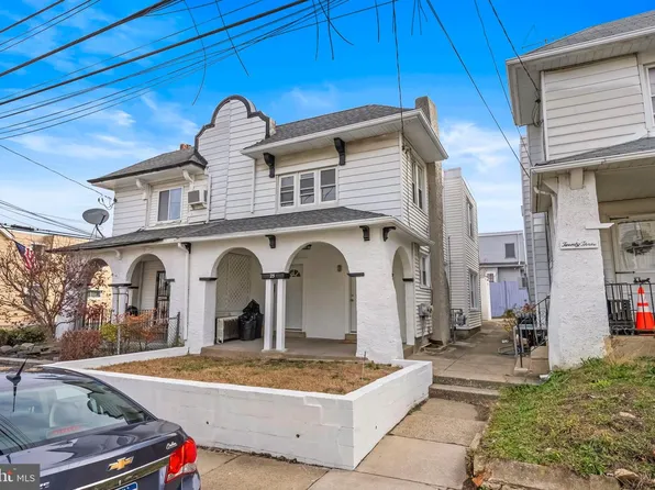 25 N Pennock Ave, Upper Darby, PA 19082