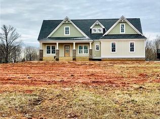 3362 Riverly Dr, Powhatan, VA 23139