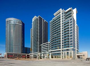7171 Yonge St #511, Markham, ON L3T 0C5