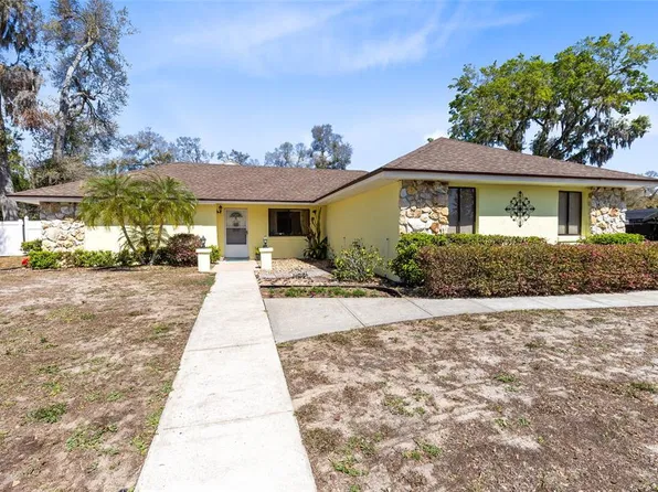 2101 LAKE FRANCIS DRIVE, APOPKA, FL 32712