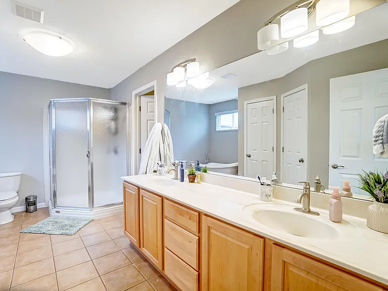 3234 Walkerview Dr — Photo 29