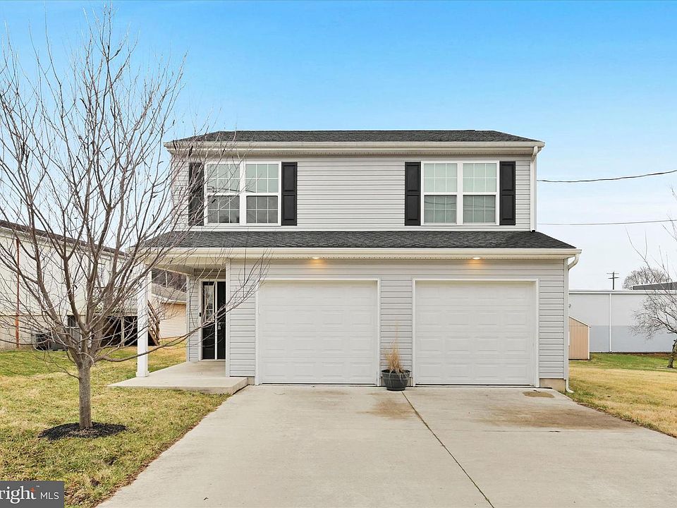 1st image of 130 S Franklin St