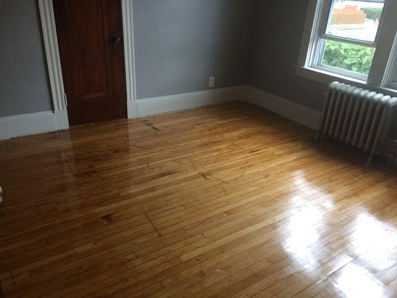 3rd image of 54 Villa Ave #1