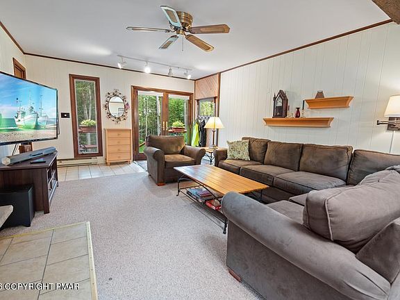 4th image of 2435 Overlook Ln