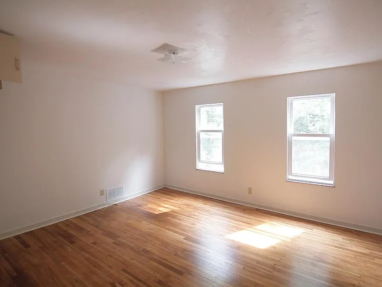 327 West St #2 — Photo 9