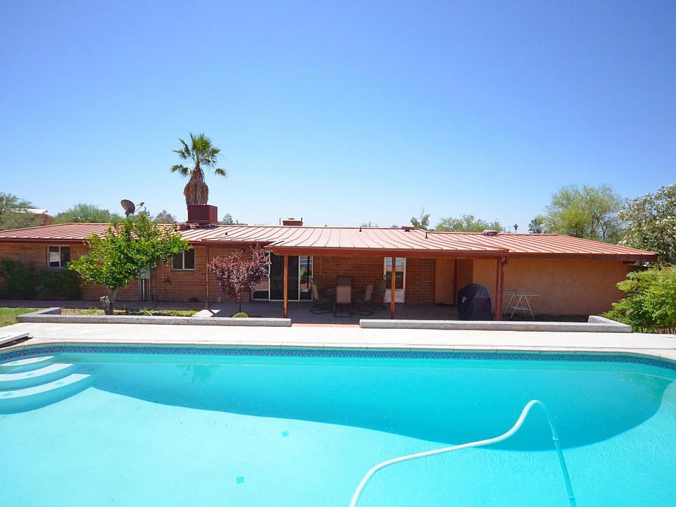 1st image of 5537 N Northern Hills Dr