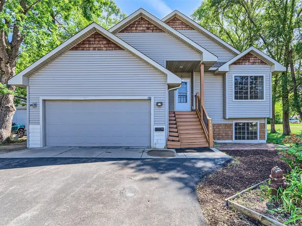 8441 Pillsbury Ave S, Bloomington, MN 55420