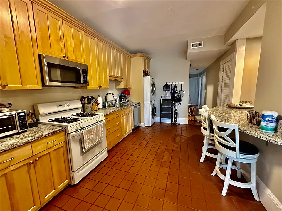 5 Sachem St #2