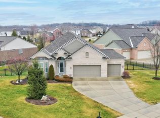 9018 Stonewick Cir, Zionsville, IN 46077