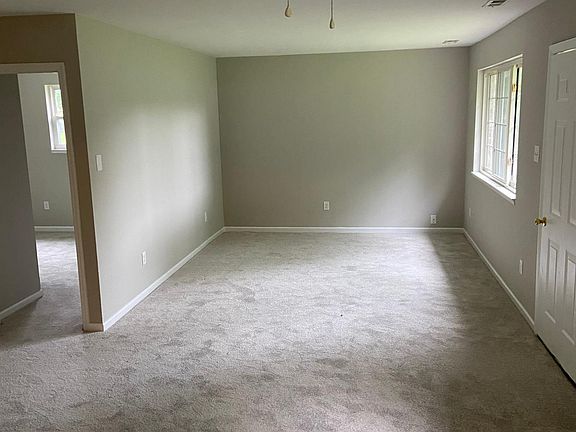 2nd image of 5723 Tall Oaks Dr