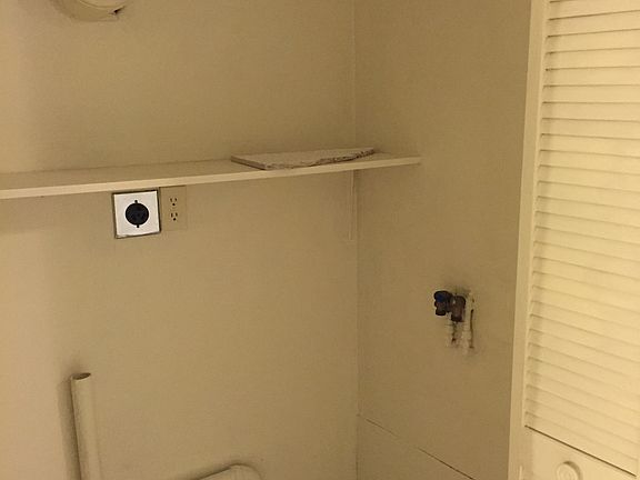 Laundry hookups in Kitchen