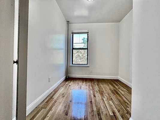 3rd image of 500 W 150th St #2A
