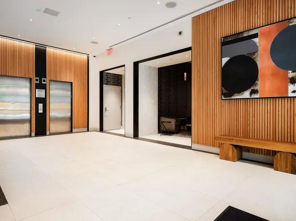 37 West 21st Street image 6 of 14