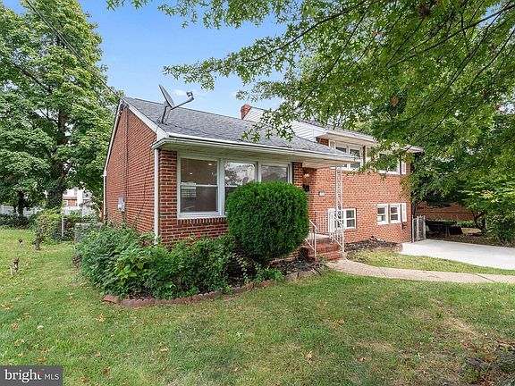 4th image of 3733 Drexel Ave