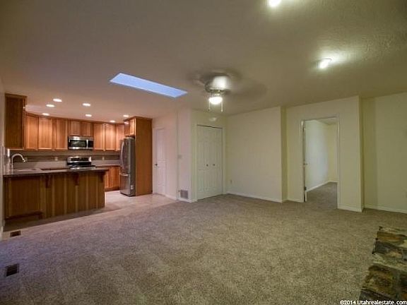 5th image of 7759 S Sarto Ave