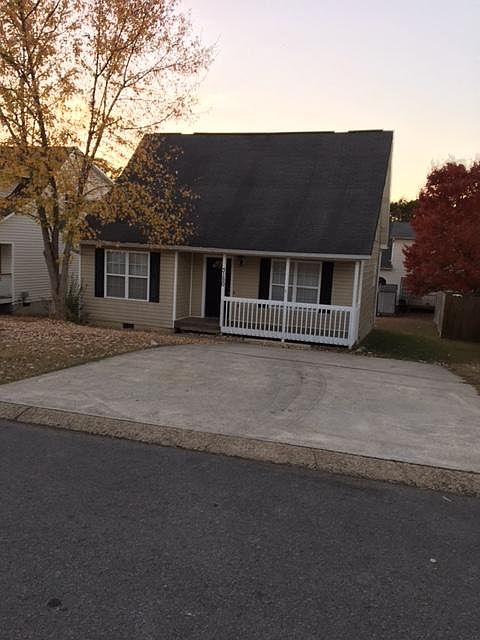 1st image of 3150 Holly Brook Cir NE