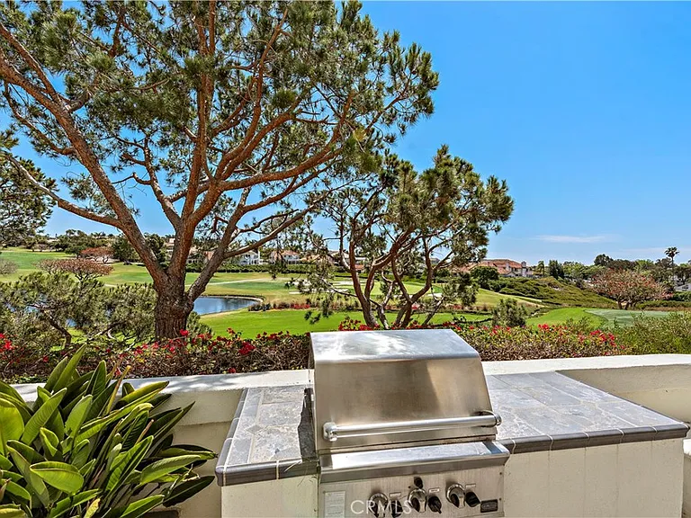 82 Tennis Villas Dr — Photo 24