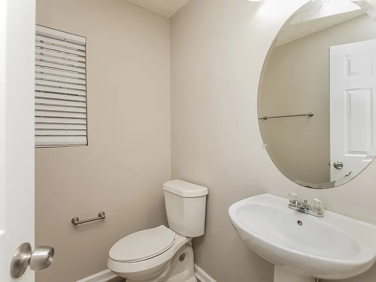 203 Silver Spring St — Photo 14