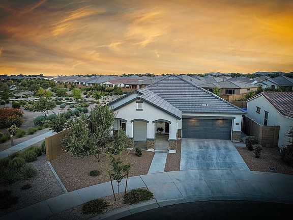 5th image of 22579 E Calle De Flores
