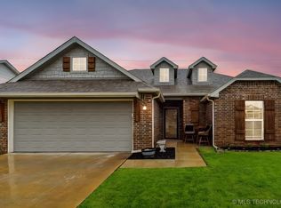 7515 E 88th St N, Owasso, OK 74055
