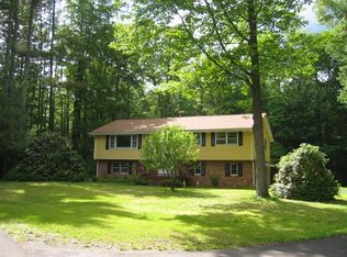 7 Cardinal Dr, Woodstock, NY 12498
