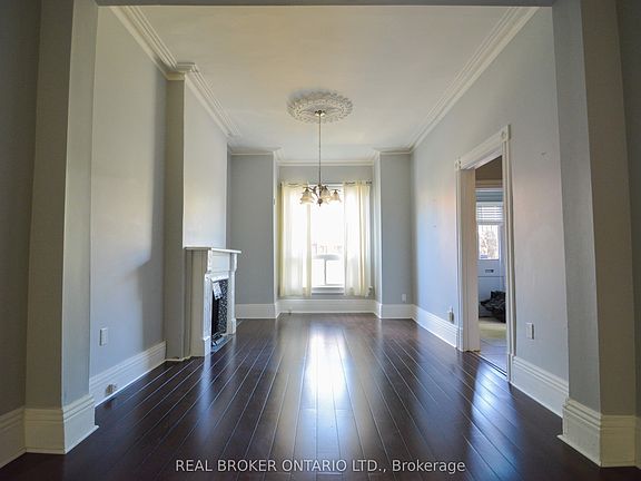 4th image of 132 Grant Ave