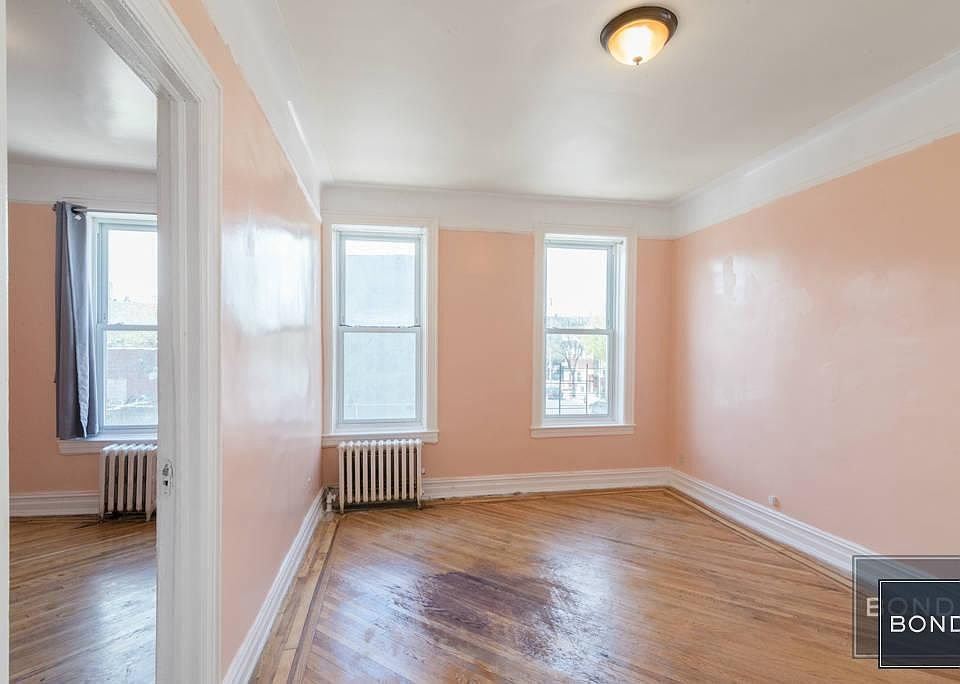 1st image of 629 Grand Ave APT 4